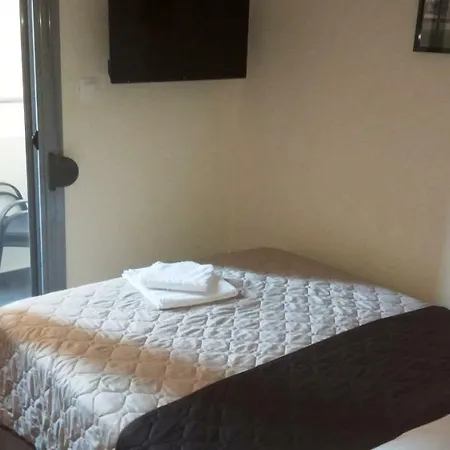 Georgia Neos Marmaras