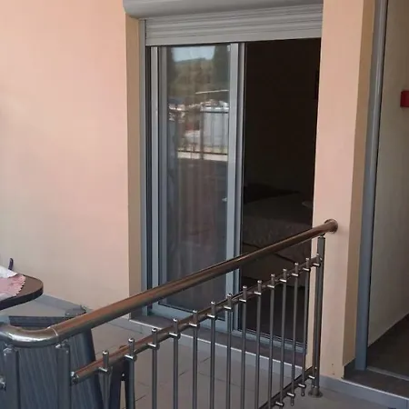 Gæstehus Georgia Neos Marmaras