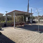 Pensionat Georgia Neos Marmaras