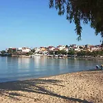 Georgia Neos Marmaras