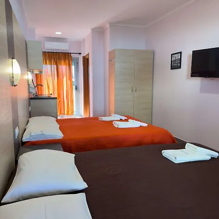 Pensión Georgia 3*