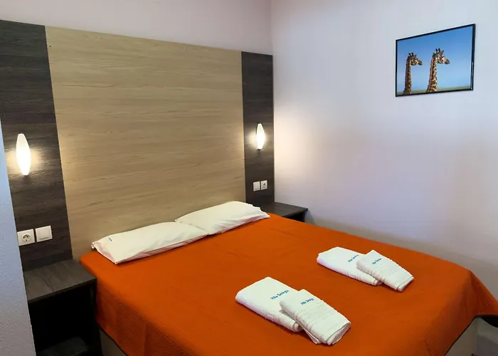 Pensión Georgia 3*